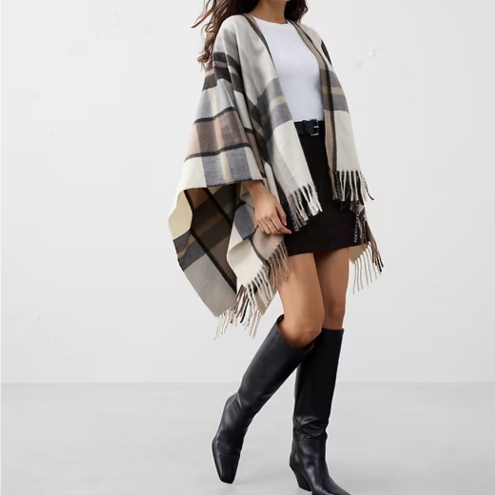 Grey Fringe Poncho/Shawl